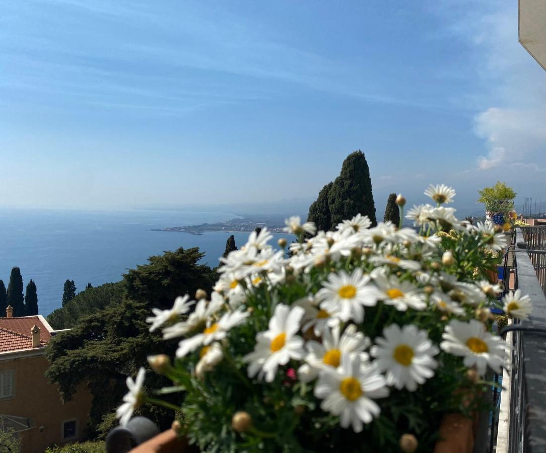 Chiaro Di Luna Taormina Exterior photo