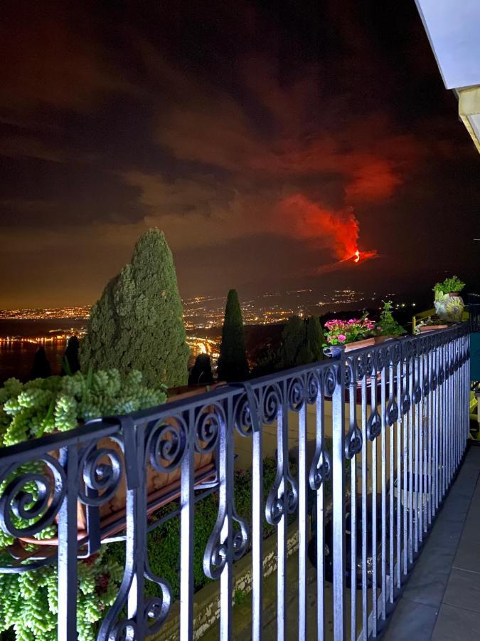 Chiaro Di Luna Taormina Exterior photo
